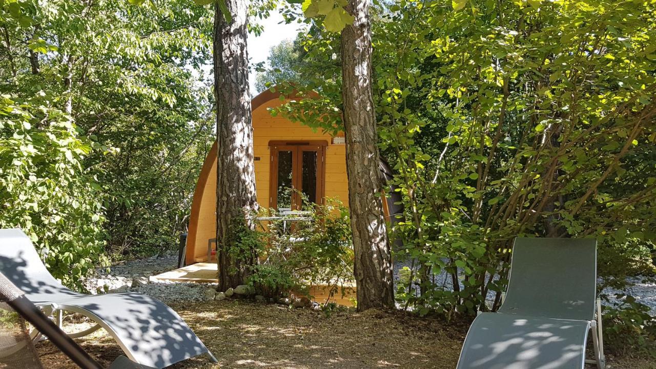 ברטייר Camping-Hotel De Plein Air Les 2 Bois מראה חיצוני תמונה